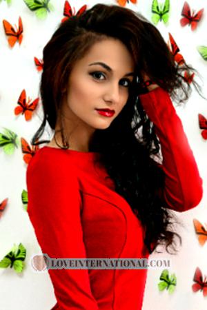 152912 - Marina Age: 28 - Ukraine