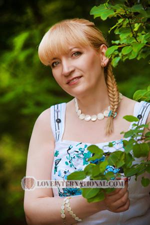 163204 - Elena Age: 63 - Ukraine