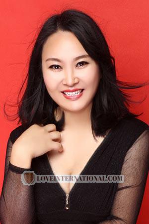177047 - Emma Age: 46 - China