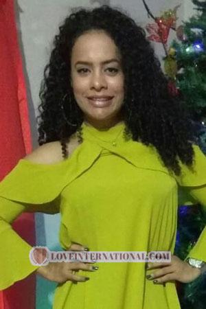180196 - Virginia Age: 36 - Colombia