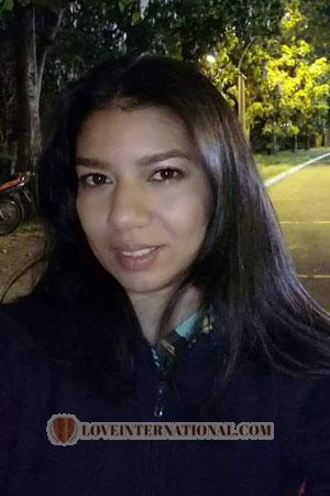 181992 - Yuly Andrea Age: 47 - Colombia