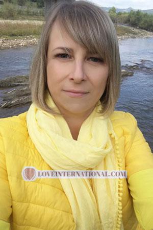 186069 - Elena Age: 51 - Ukraine