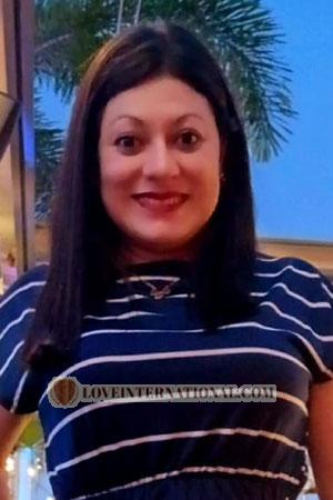 186557 - Natalia Age: 41 - Costa Rica