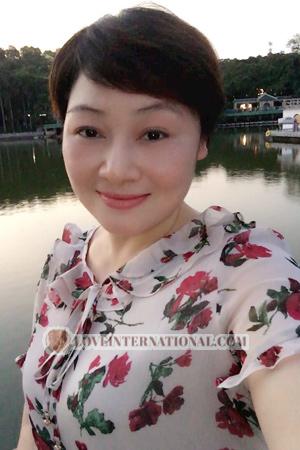 188175 - Mingxiu Age: 54 - China