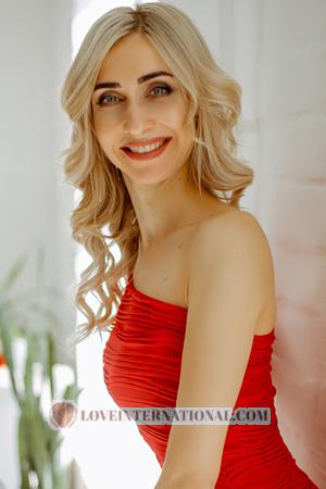 192011 - Alena Age: 39 - Ukraine