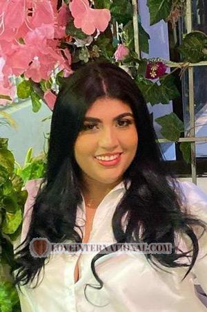 210695 - Andrea Age: 29 - Colombia