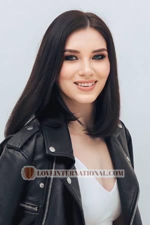 214685 - Alona Age: 34 - Ukraine