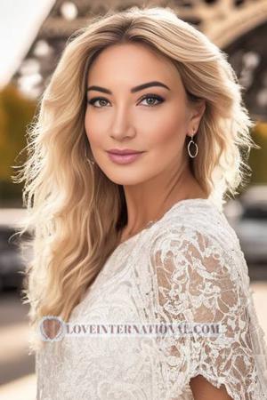 217318 - Yulyia Age: 42 - Ukraine