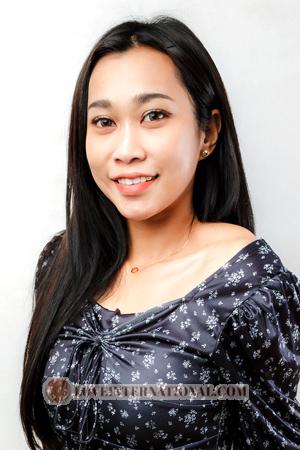 217670 - Supachaya Age: 34 - Thailand