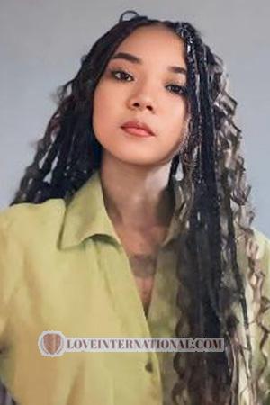 223196 - Isabel Age: 21 - Colombia