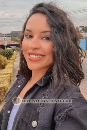 226317 - Danielle Age: 32 - Brazil